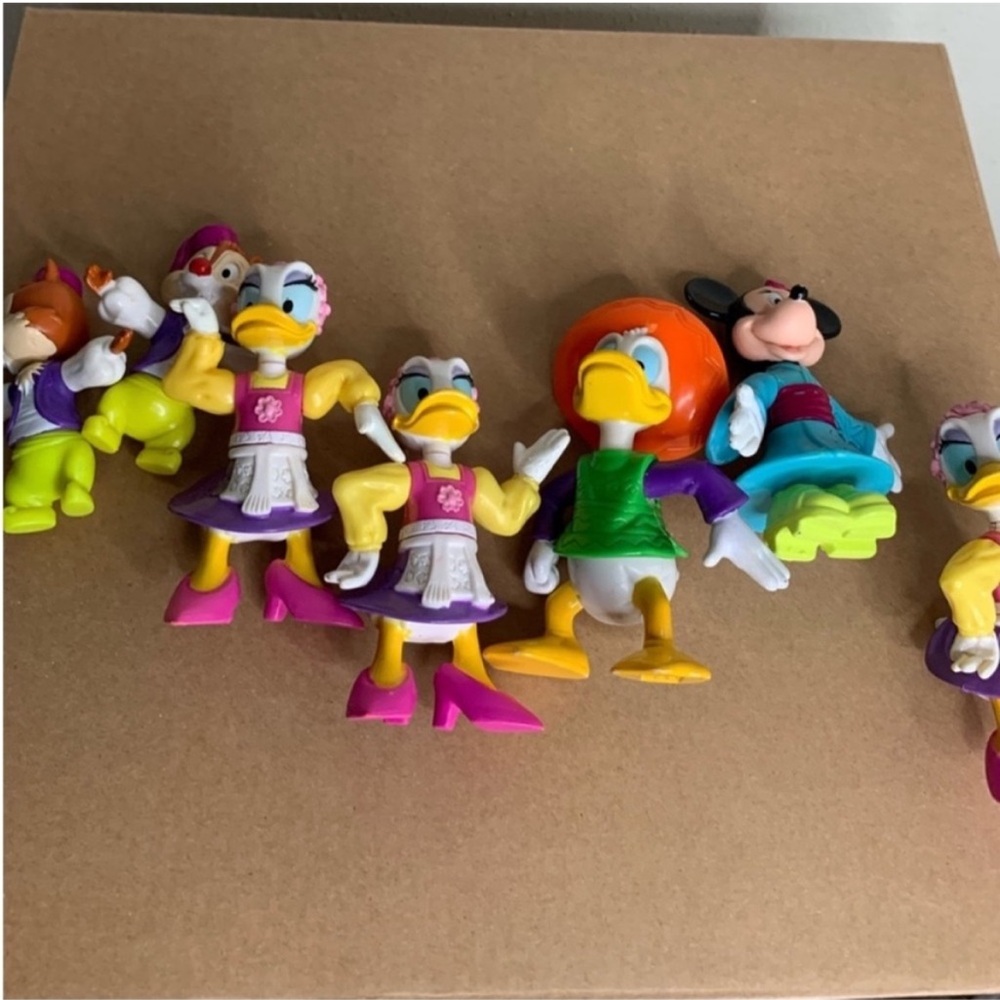 Disney Purple and Green Action Figures Playset